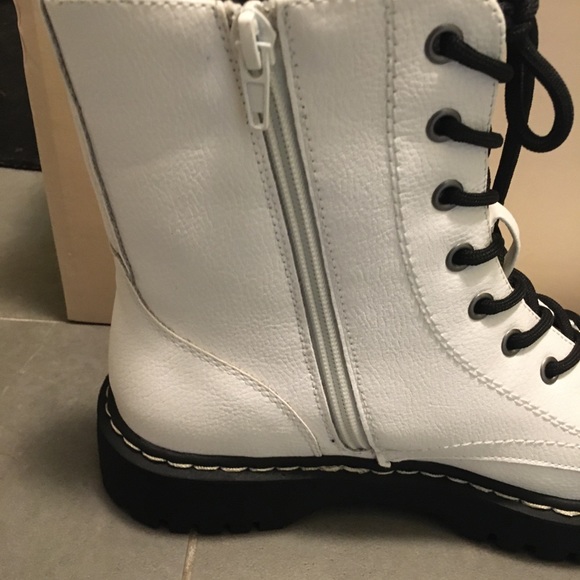 🤍Sincerely Jules White Womens Combat Booths🥾 - Picture 4 of 15